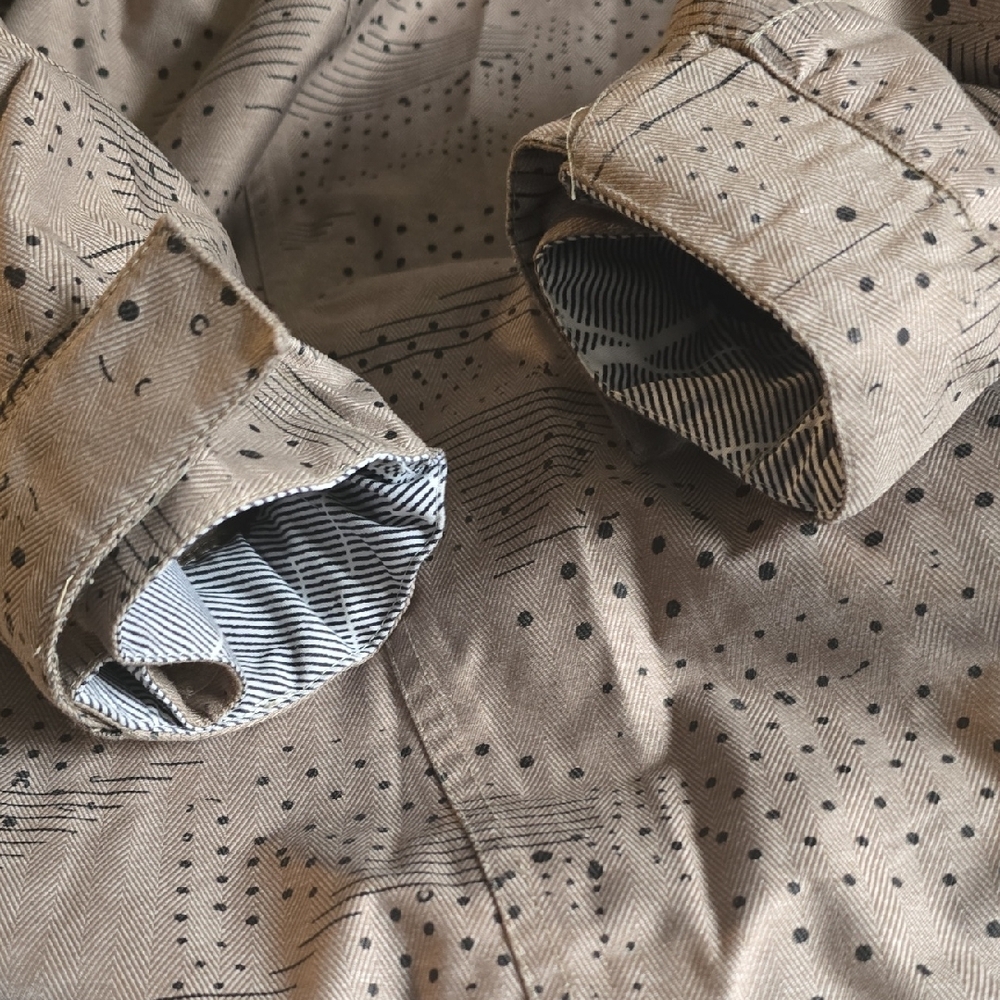 Volcom Kids Gray Patterned Raincoat - image 13